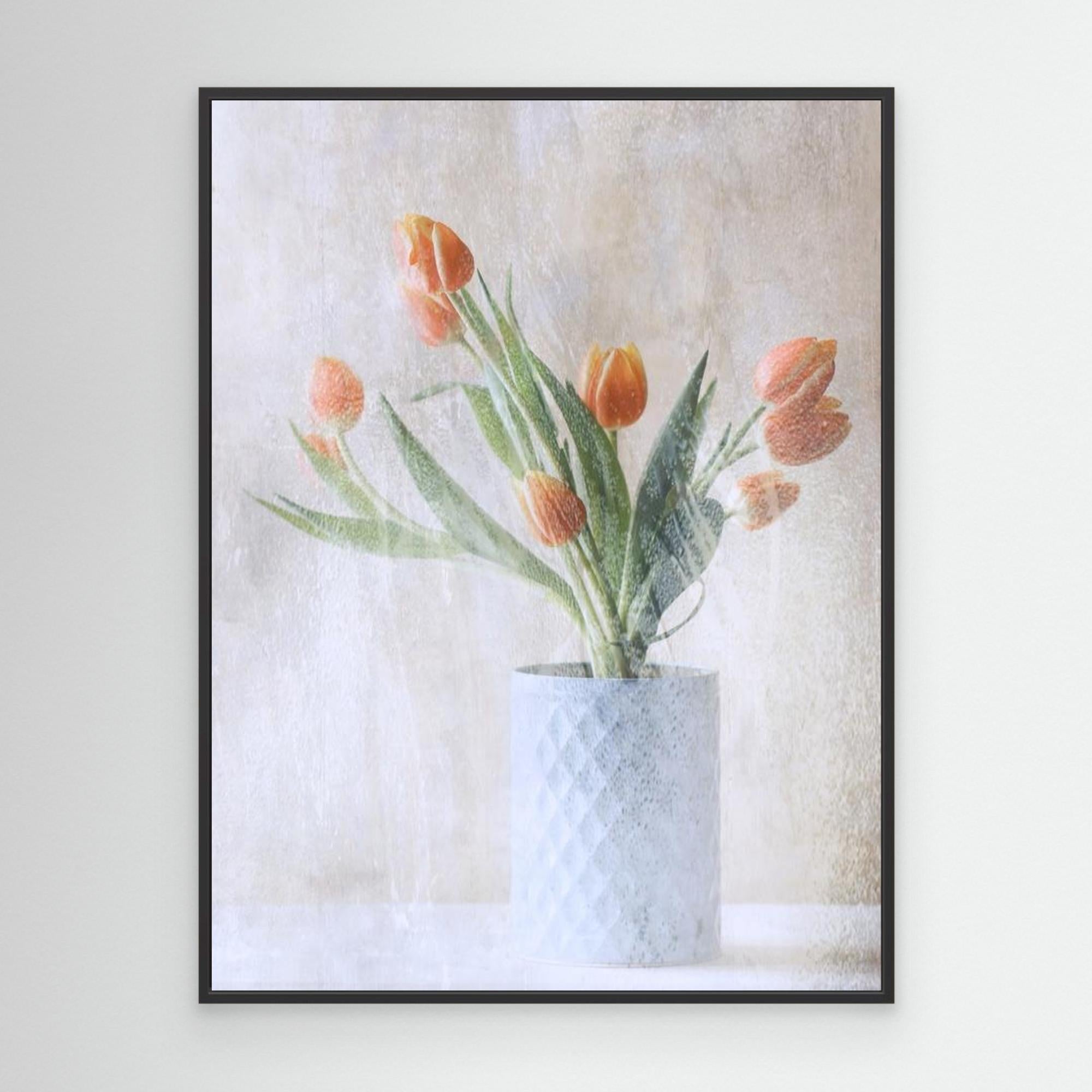 A bunch of tulips by Delphine Devos